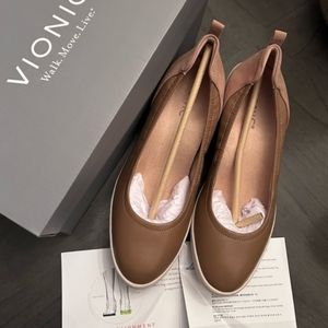 Vionic Toffee Jacey Wedge